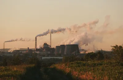 AI Boosts Fossil Fuel Emissions, Study Warns