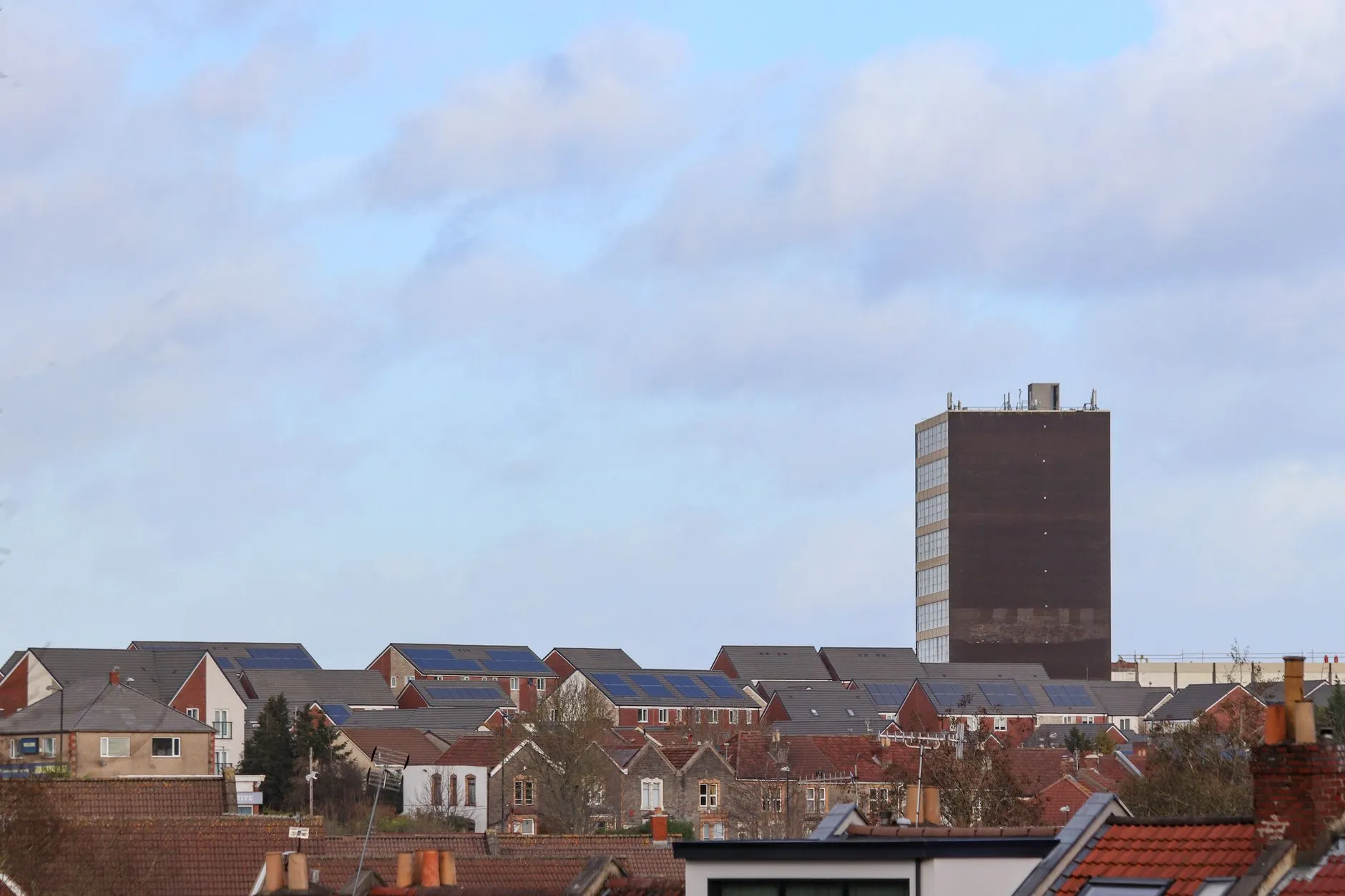 New guide helps councils tap into community solar opportunities