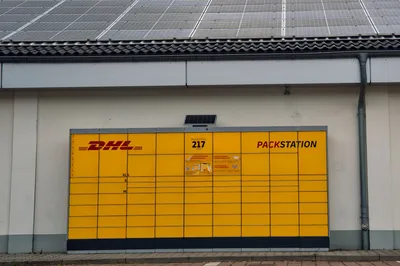 DHL and Vinted Expand Cooperation in Germany