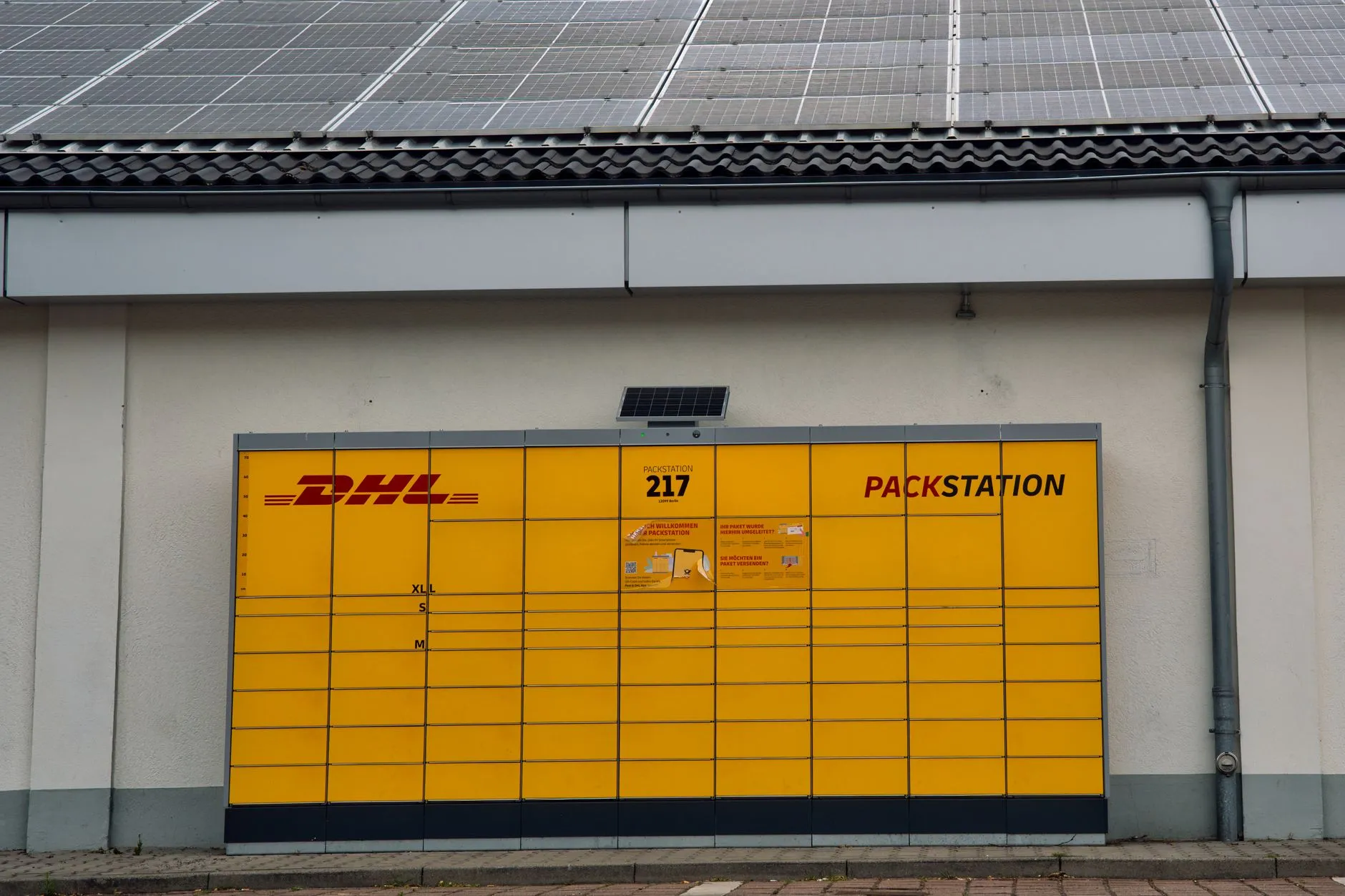 DHL and Vinted Expand Cooperation in Germany
