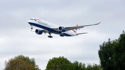 Heathrow Expansion Faces Roadblock from Climate Committee