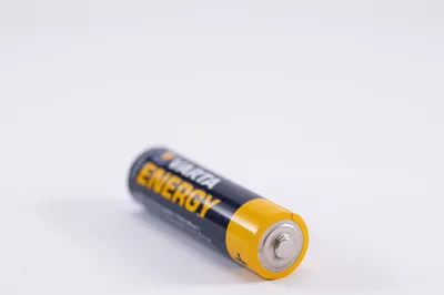 Lithium produced in Cornwall used to make batteries for first time